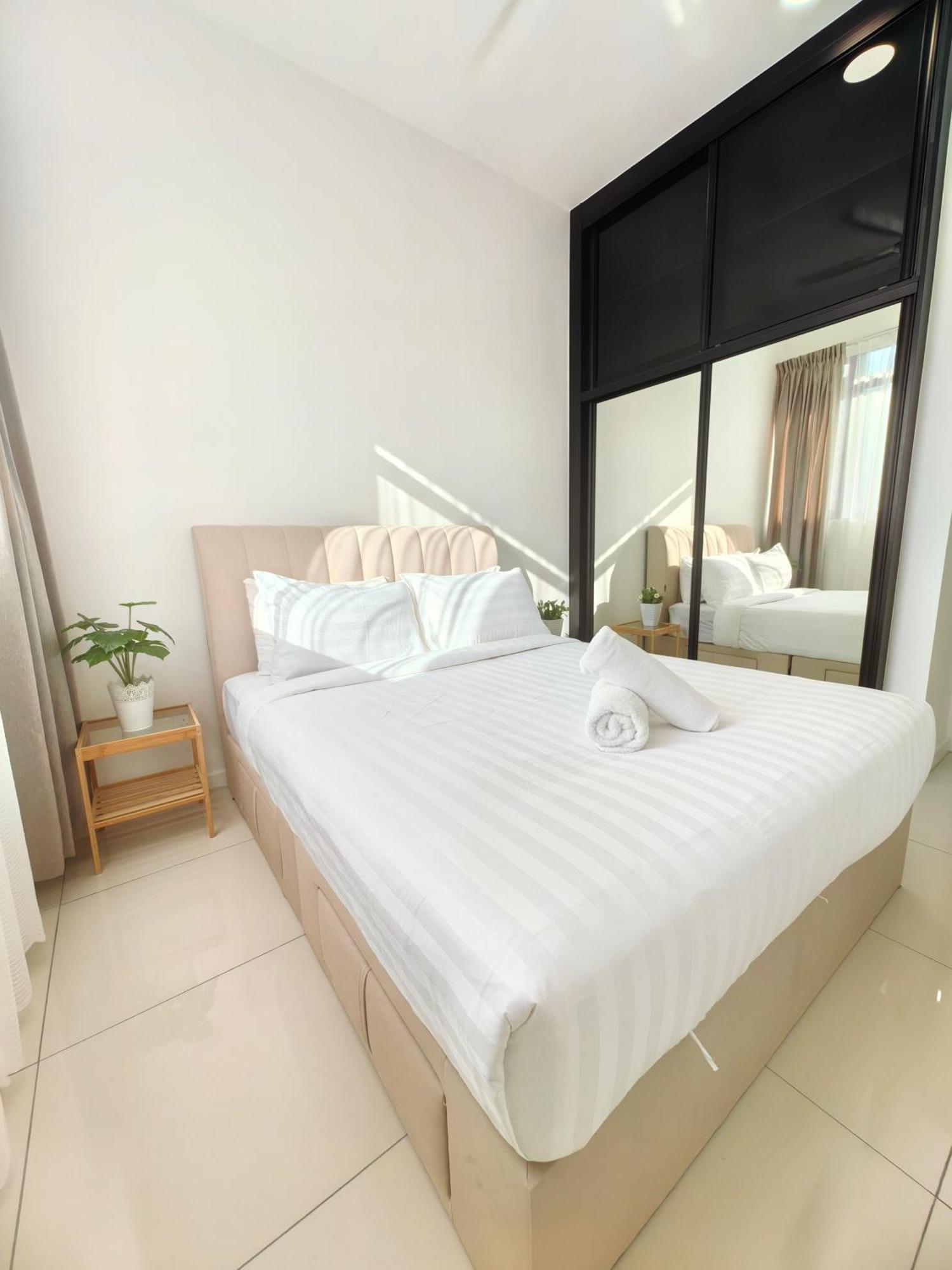 Chambers Residence Klcc Service Suites Куала Лумпур Екстериор снимка